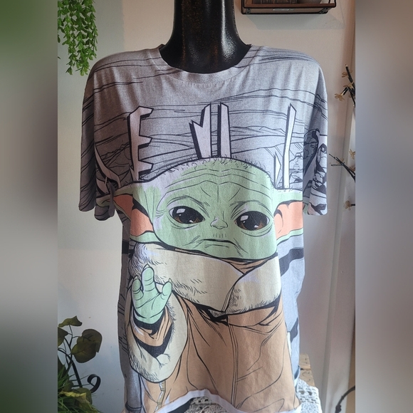Star Wars 2 Piece Baby Yoda Pajama Set L - Picture 1 of 5